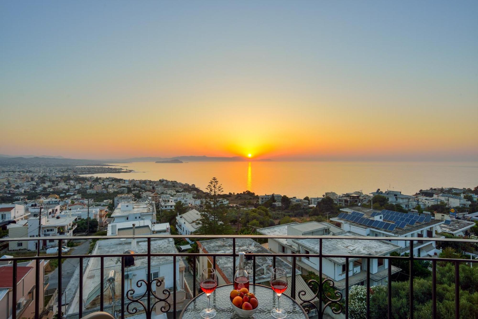 Apartament Loucerna Chania *