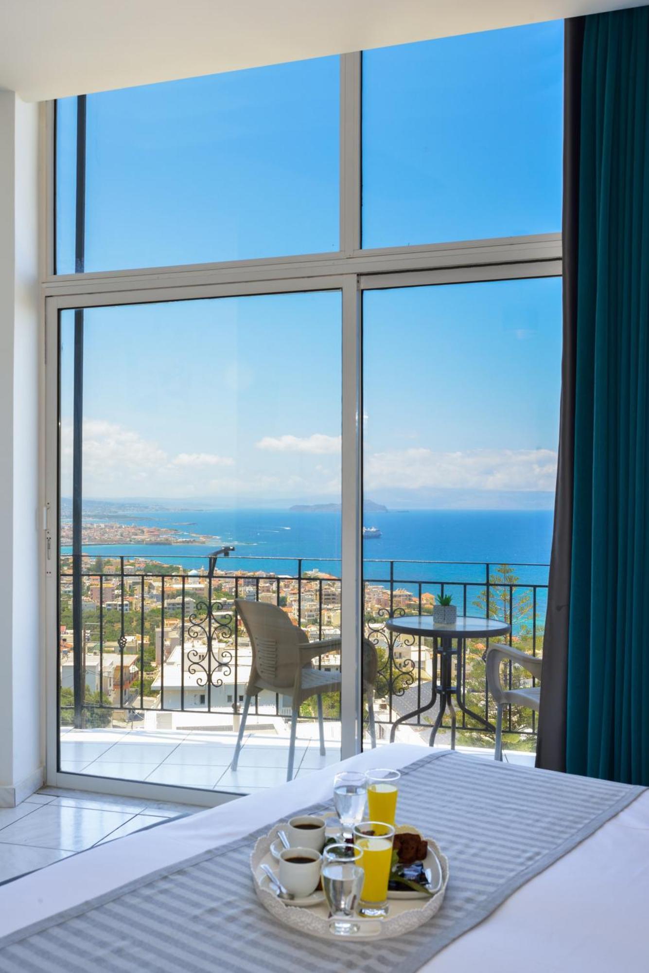 Apartament Loucerna Chania *