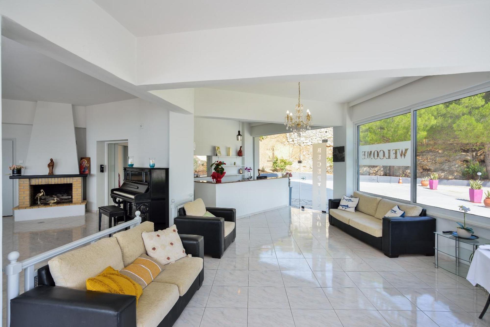 Apartament Loucerna Chania *