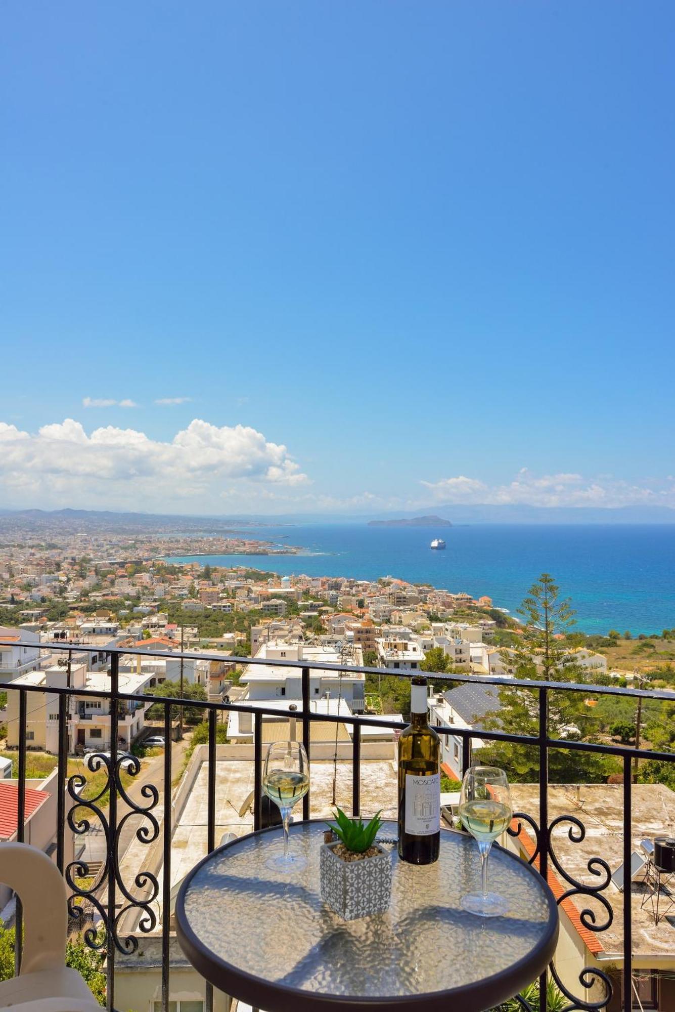 Apartament Loucerna Chania *